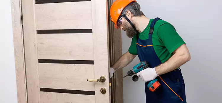 Replace Internal Door Handle with Lock Paramount